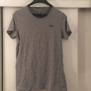 Under Armour TShirt